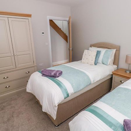 Vila Mor Awelon Goodwick Exteriér fotografie